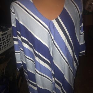 Plus size blue black white top. 4x